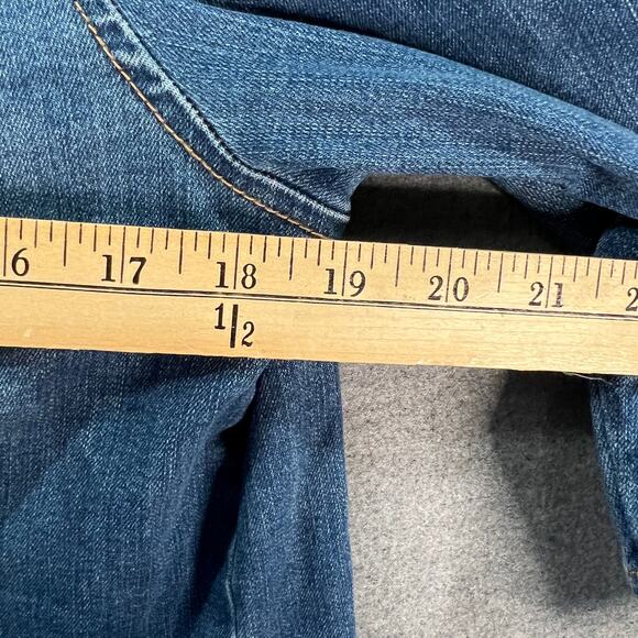 LOGO by Lori Goldstein Cropped Denim Jacket Medium Wash Size 8 - Picture 8 of 10